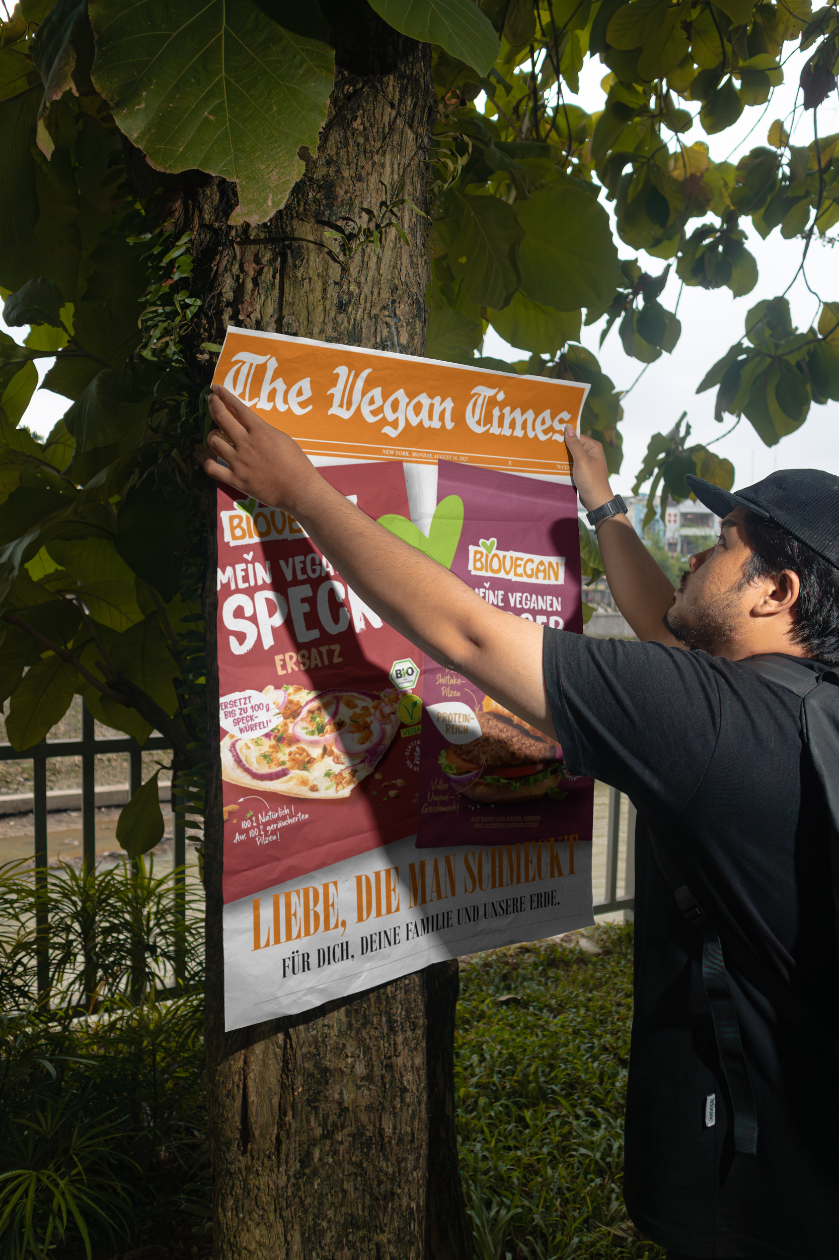 2-Newspaper-Mockup---VOL-4